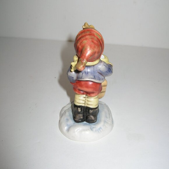 Goebel Hummel Figurine "LET IT SNOW" #2036  TMK7 5"Tall - Picture 4 of 6